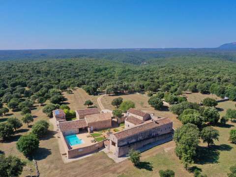 Vente maison 20 pièces Uzès 30