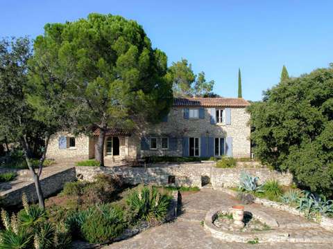 Vente maison 16 pièces Uzès 30