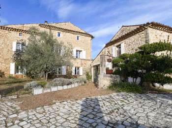 Vente maison 16 pièces Uzès 30