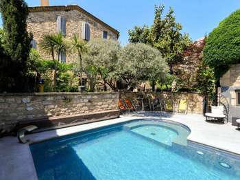 Vente maison 11 pièces Uzès 30