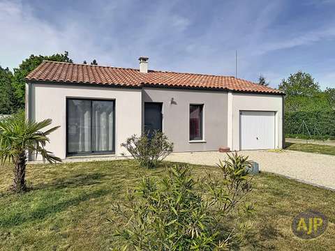 Vente maison 4 pièces Vairé 85