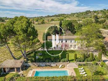 Vente maison 17 pièces Vaison-la-Romaine 84