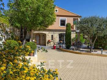 Vente maison 6 pièces Vaison-la-Romaine 84