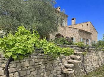 Vente maison 6 pièces Vaison-la-Romaine 84