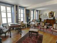 Vente maison 13 pièces