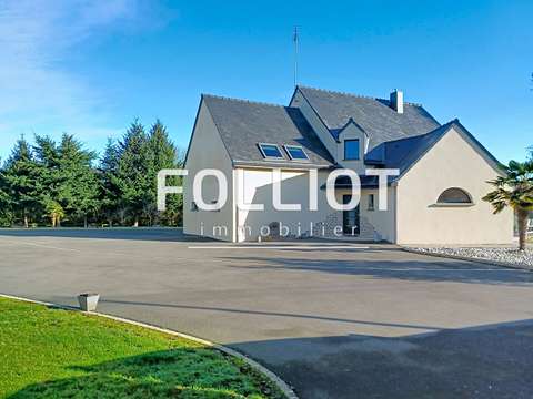 Vente maison 9 pièces Val-Couesnon 35