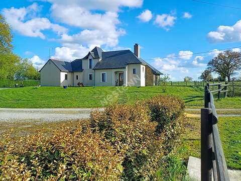 Vente maison 6 pièces Val-d'Erdre-Auxence 49