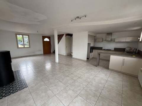 Vente maison 5 pièces Val-d'Erdre-Auxence 49