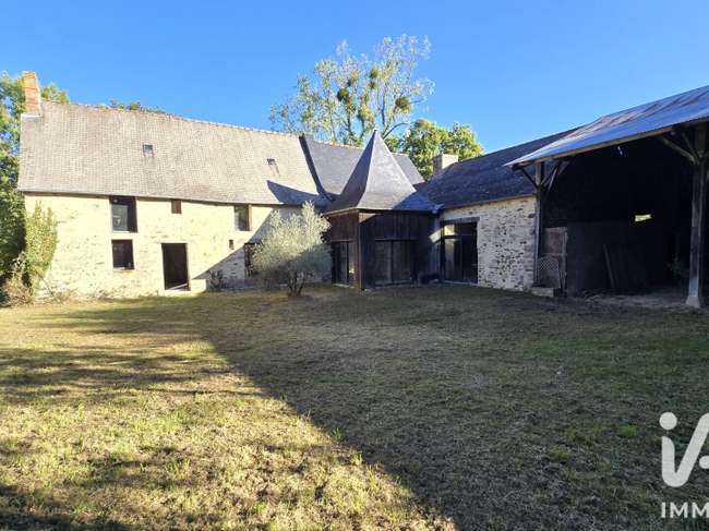 Maison 4 pièces 268 m² · à Val-d'Izé · 268 m² · 215 000 €