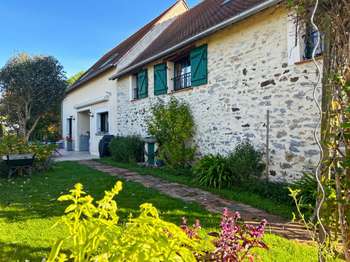 Maison 8 pièces 179 m² · à Val-du-Maine · 179 m² · 291 172 €