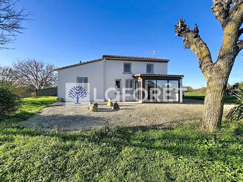 Vente maison 4 pièces Val-en-Vignes 79