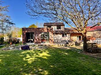 Vente maison 9 pièces Valanjou 49