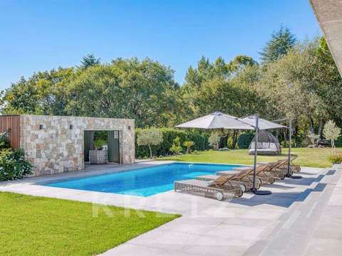 Vente maison 8 pièces Valbonne 06