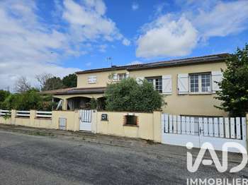 Vente maison 7 pièces Valence 82