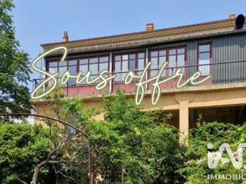 Maison 10 pièces 316 m² · à Valensole · 316 m² · 290 000 €