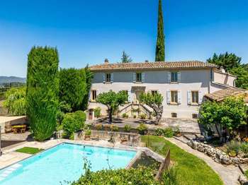 Vente maison 18 pièces Valréas 84