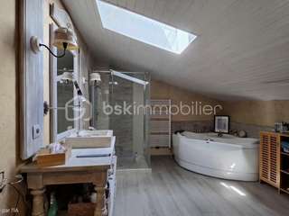 Vente maison 8 pièces