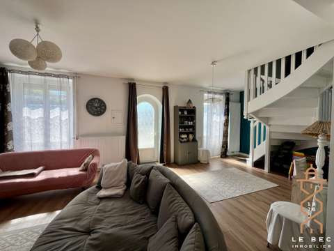 Vente maison 8 pièces