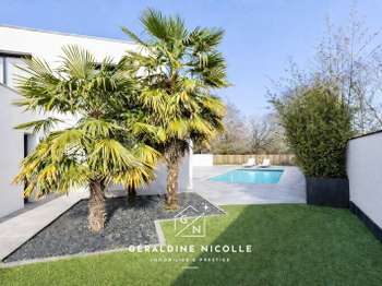 Vente maison 8 pièces