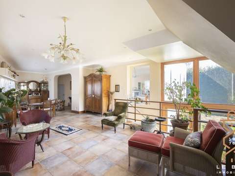 Vente maison 8 pièces Vannes Centre Ville 56