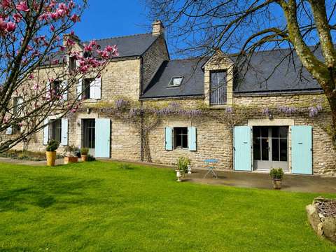 Vente maison 7 pièces Vannes Centre Ville 56