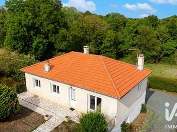 Maison 5 pièces 107 m² · à Vasles · 107 m² · 138 000 €