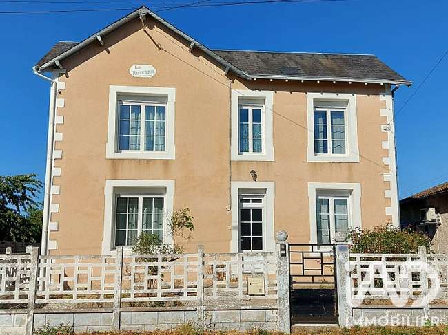 Maison 4 pièces 112 m² · à Vasles · 112 m² · 179 000 €