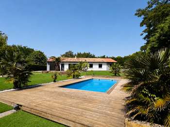 Maison 8 pièces 160 m² · à Vayres · 160 m² · 375 000 €