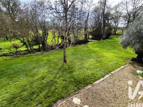 Vente maison 8 pièces Vélines 24