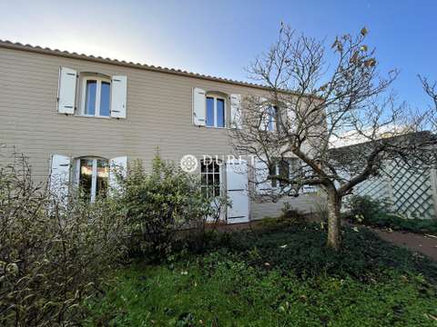 Vente maison 8 pièces Venansault 85