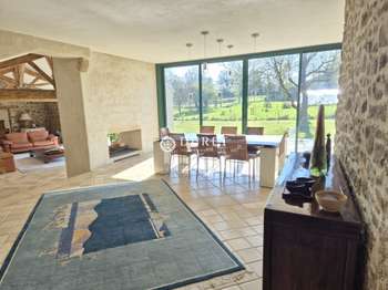 Vente maison 11 pièces