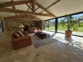 Vente maison 11 pièces