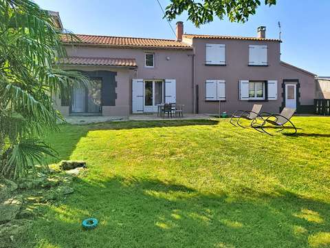 Vente maison 8 pièces Venansault 85