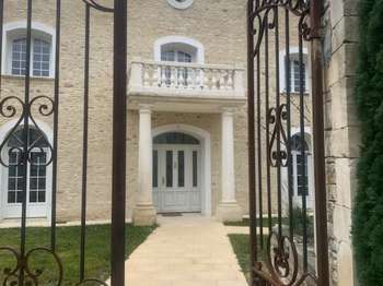 Vente maison 8 pièces Venasque 84