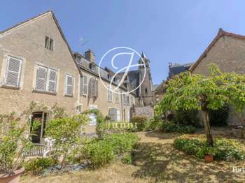 Maison 10 pièces 300 m² · à Vendôme · 300 m² · 650 000 €
