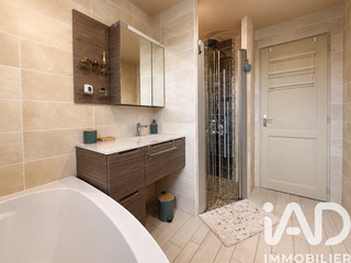 Vente maison 8 pièces