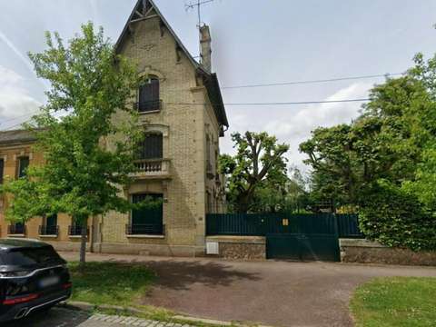 Vente maison 11 pièces