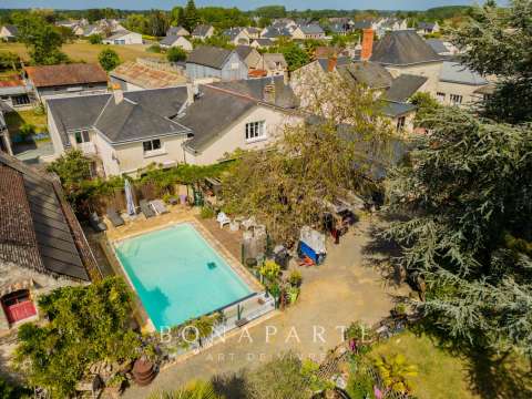 Vente maison 17 pièces Vernoil-le-Fourrier 49