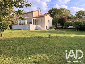 Vente maison 5 pièces Vernoux-en-Gâtine 79