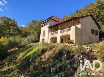 Vente maison 6 pièces Vers 46