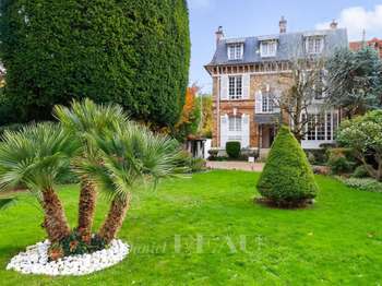 Vente Maison 8 chambresVersailles