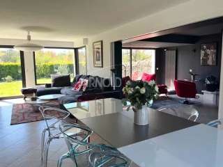 Vente maison 11 pièces Vente maison 11 pièces