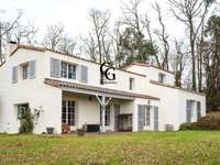Vente maison 9 pièces