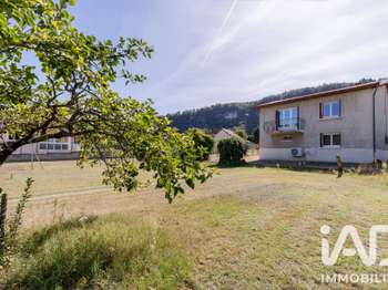 Vente maison 4 pièces Vertrieu 38