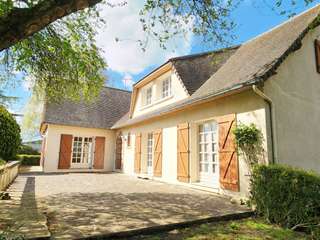 Vente maison 13 pièces