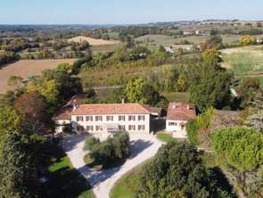 Vente Maison 15 piècesVic-Fezensac