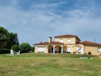 Vente maison 8 pièces Vichy 03