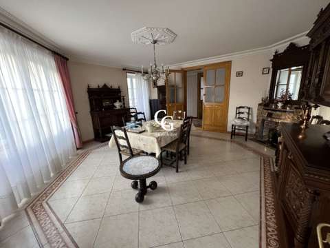 Vente maison 11 pièces