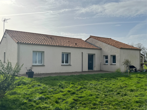 Vente maison 4 pièces Vieillevigne 44