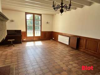 Vente maison 8 pièces